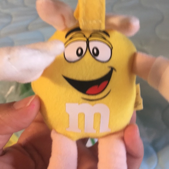 NWT M & M’s bunny basket & clip (3 baskets) - Picture 7 of 7